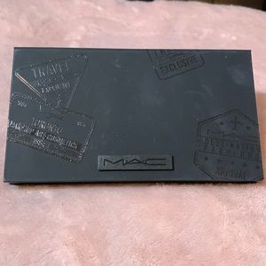 Mac eyeshadow Amber